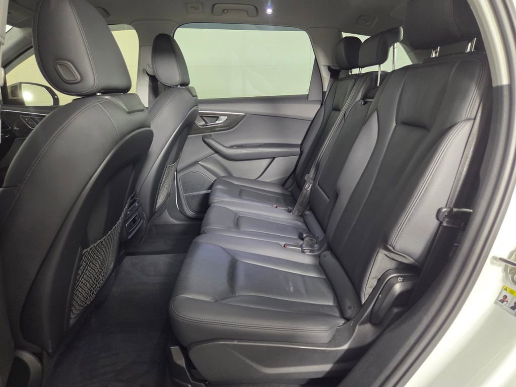 Used 2023 Audi Q7 3.0T Premium Plus image 26