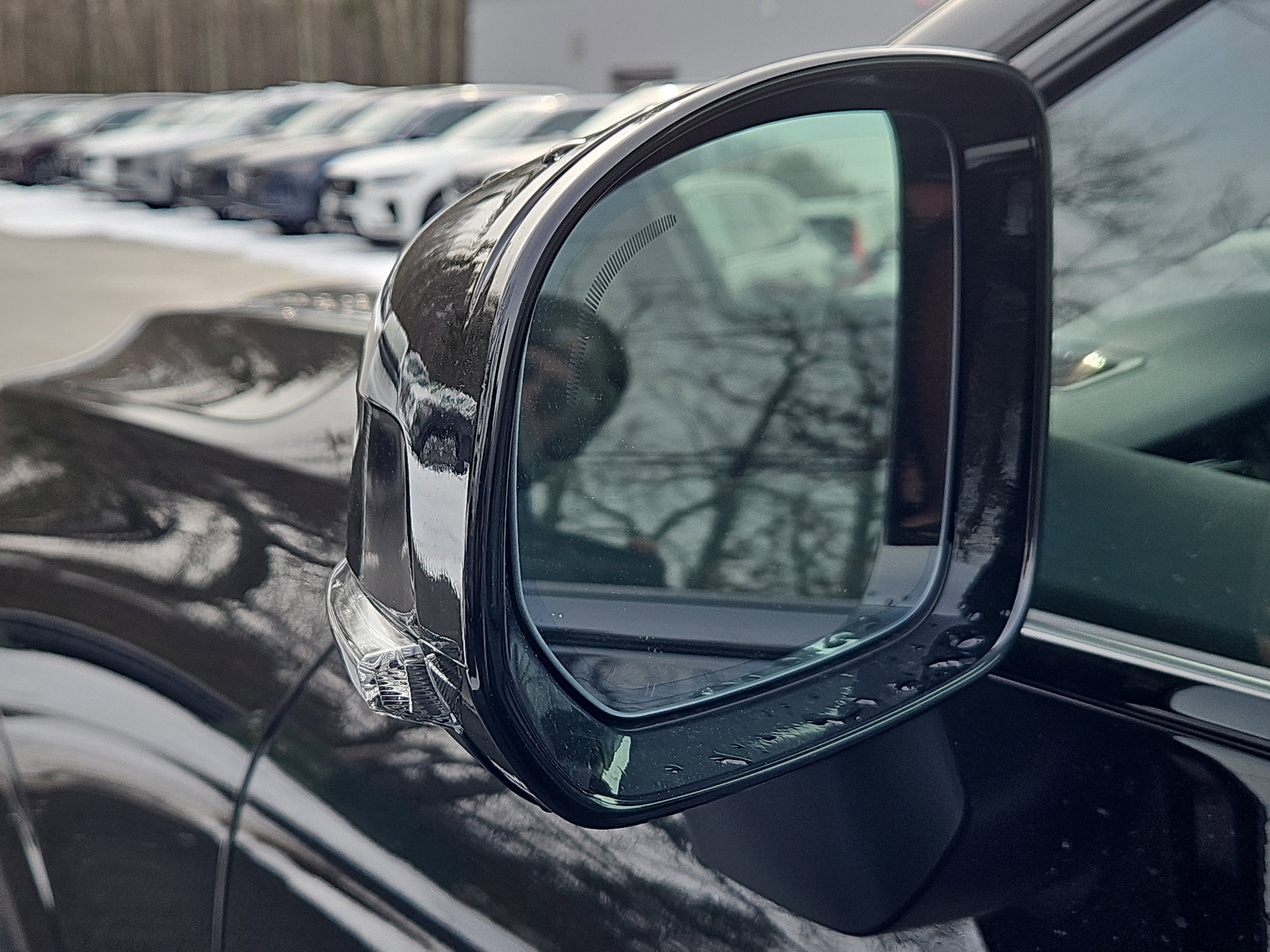 New 2026 Volvo XC60 B5 Plus w/ Protection Package Premier image 10