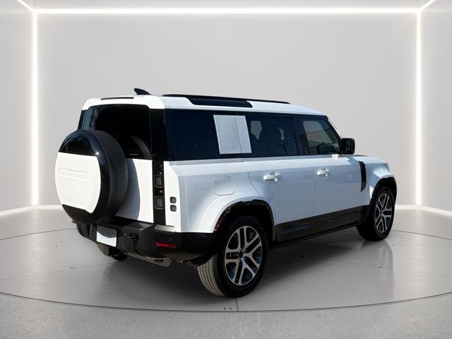 New 2026 Land Rover Defender 110 X-Dynamic SE AWD/4WD image 5