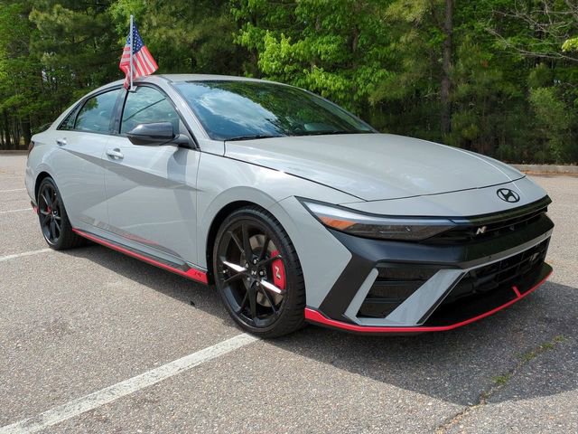 Used 2025 Hyundai Elantra N FWD image 2