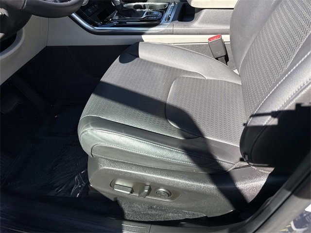 Used 2024 Kia Carnival SX Prestige image 15