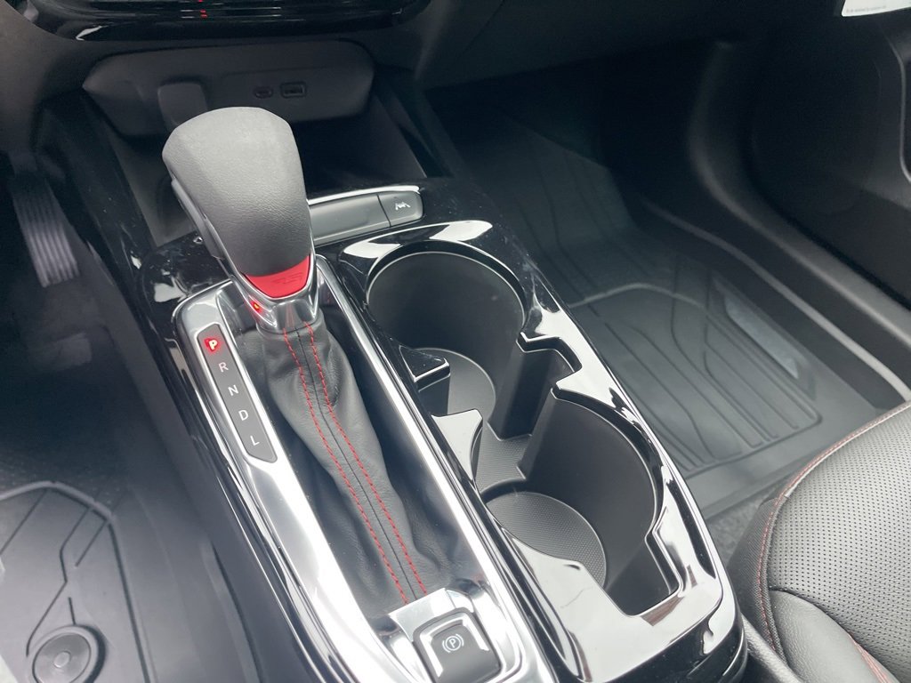 New 2026 Chevrolet Trax RS w/ Sunroof Package image 26