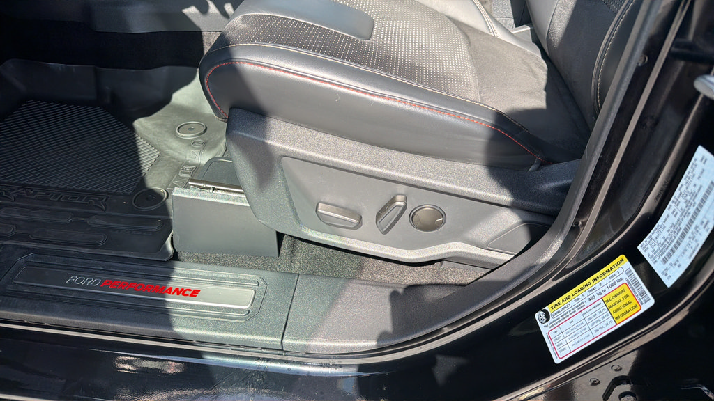 Used 2025 Ford Bronco Raptor AWD/4WD image 23