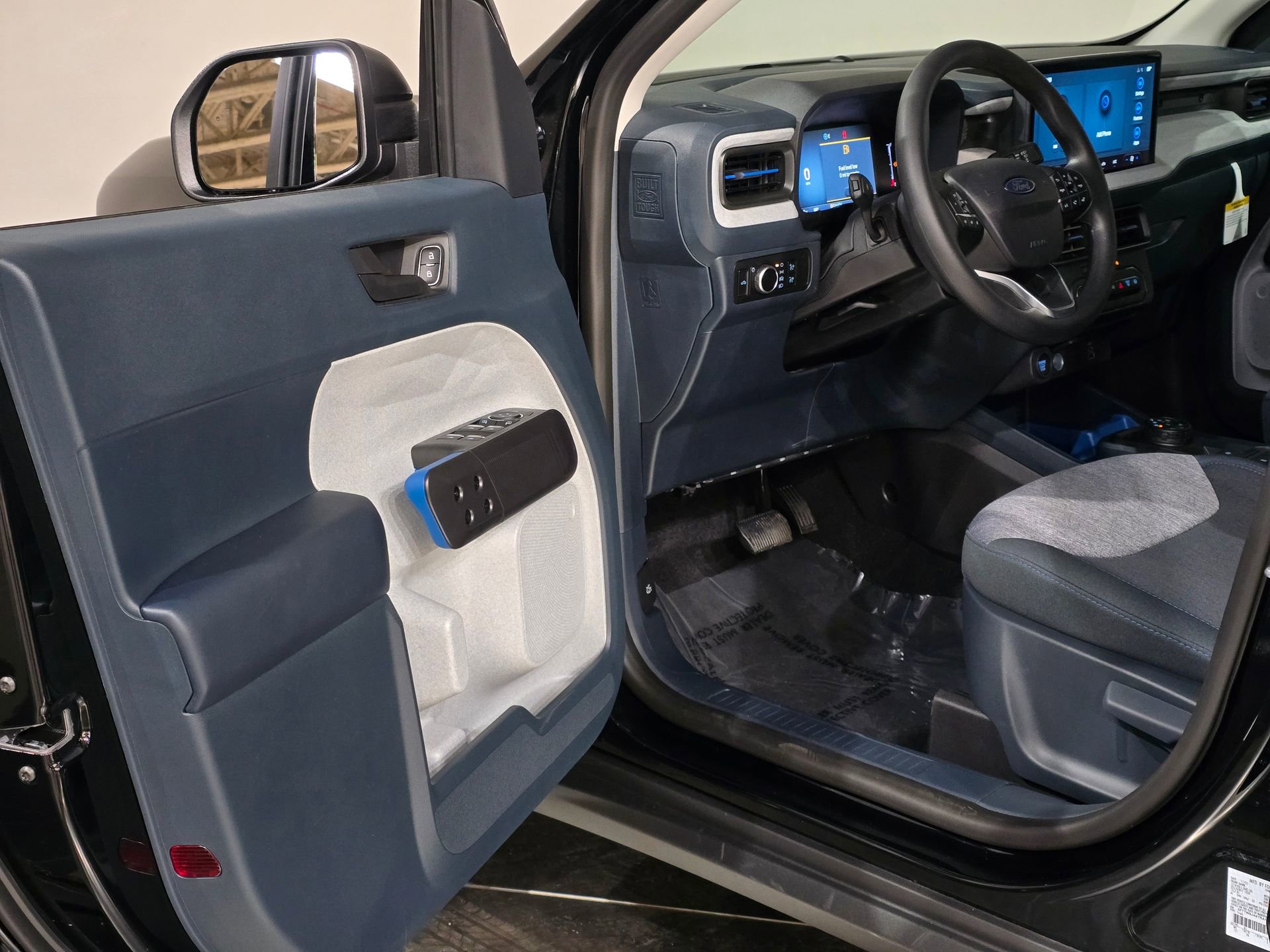 New 2026 Ford Maverick XLT image 17