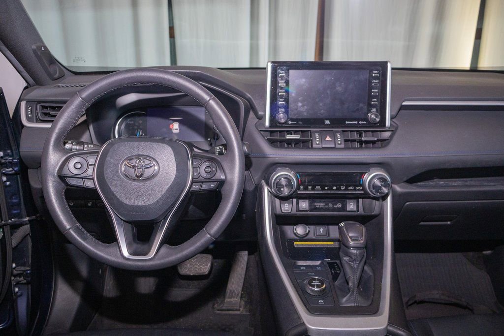 Used 2021 Toyota RAV4 XSE image 17
