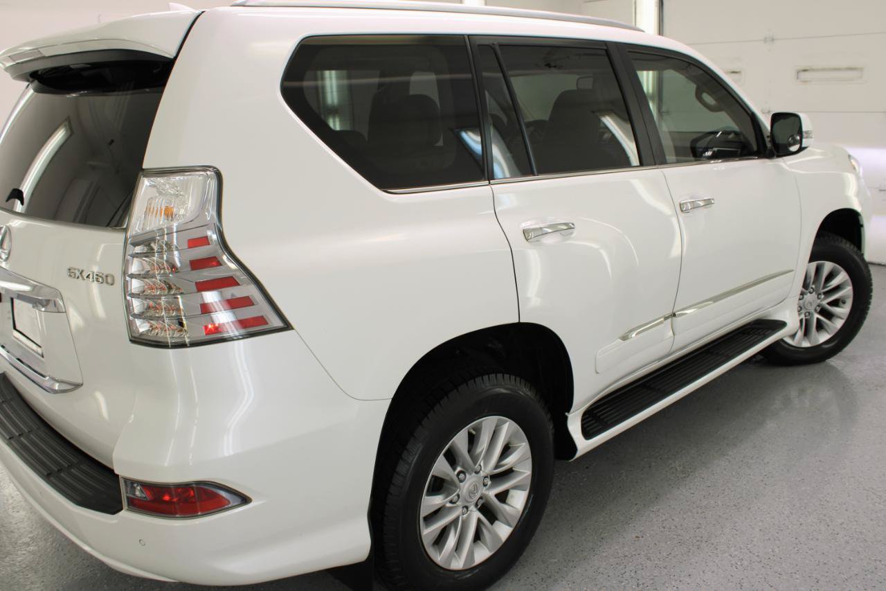 Used 2016 Lexus GX 460 w/ Premium Package AWD/4WD image 15