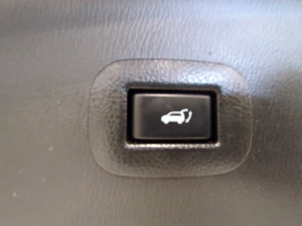 Used 2021 INFINITI QX80 Sensory w/ All-Season Package image 32