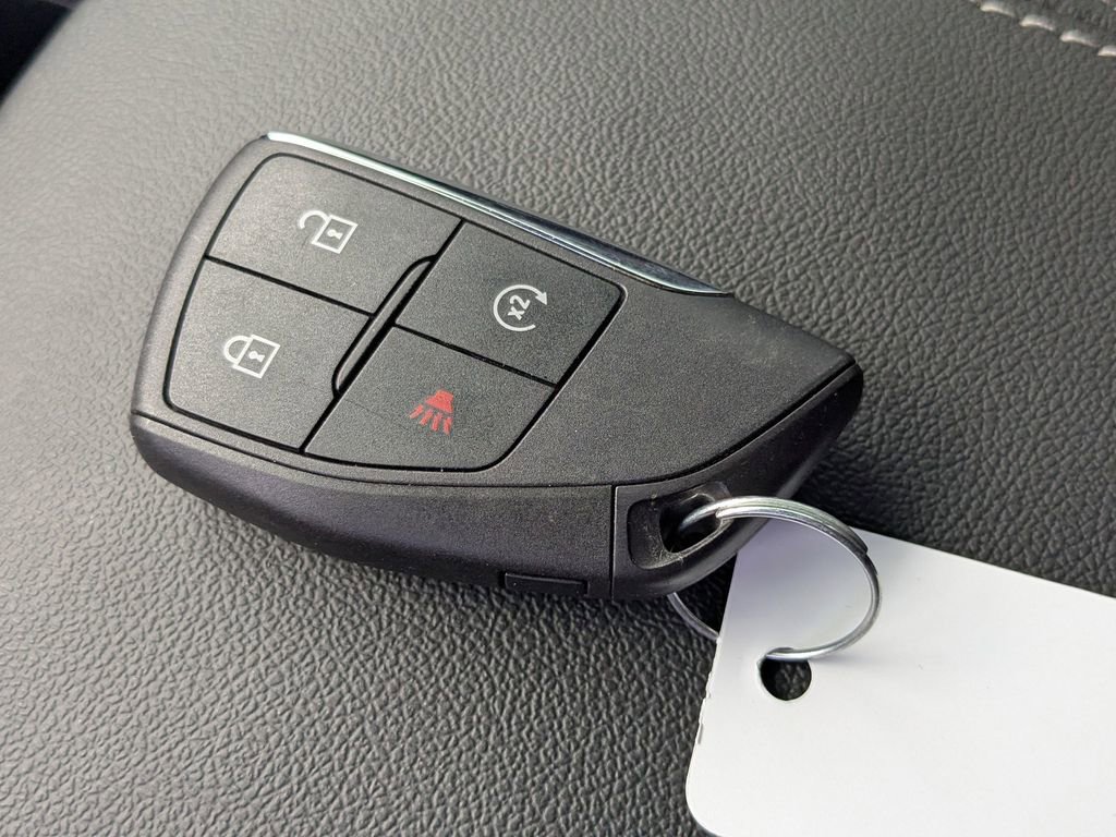 Used 2025 GMC Canyon Elevation w/ Convenience Package image 29