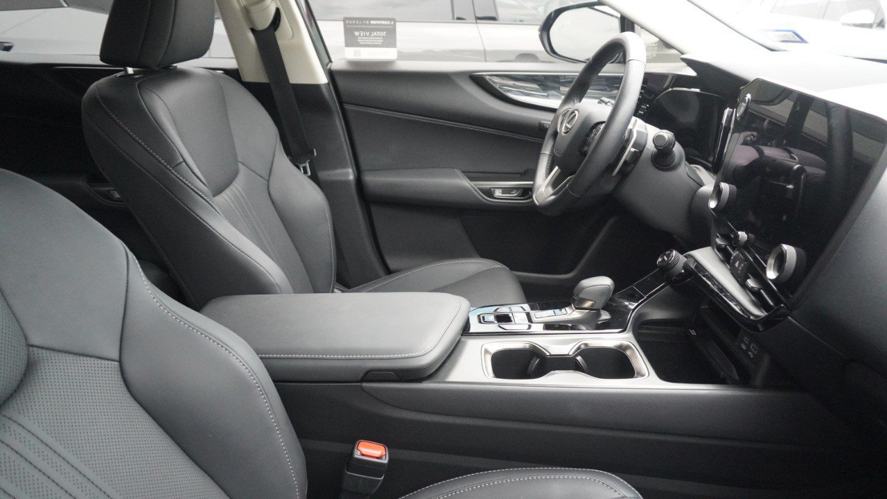 Certified 2024 Lexus NX 350h AWD image 9