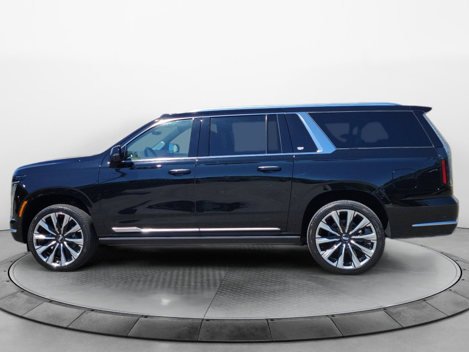 New 2026 Cadillac Escalade ESV Platinum Luxury AWD/4WD image 4