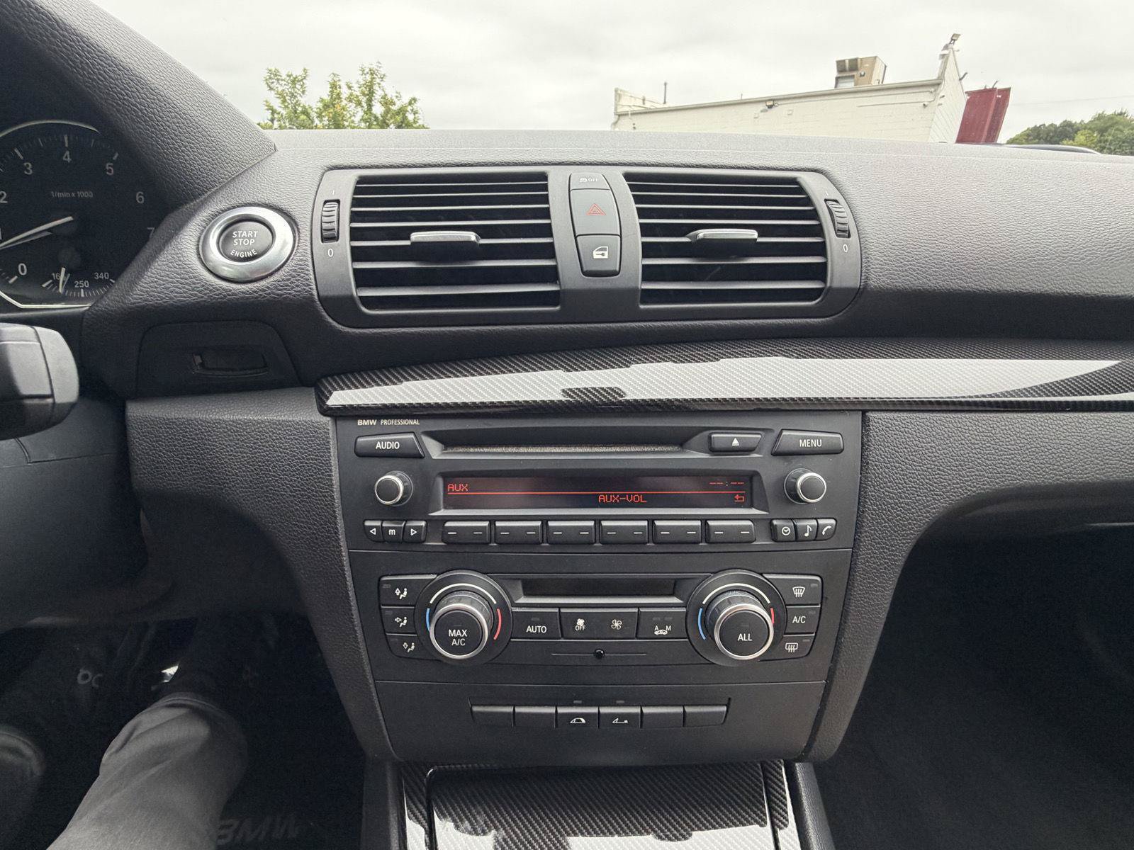 Used 2013 BMW 135i Convertible RWD image 16