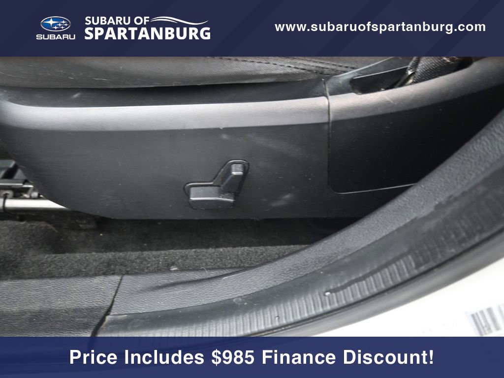 Used 2013 Chrysler 200 Touring w/ S Exterior Appearance Pkg image 13