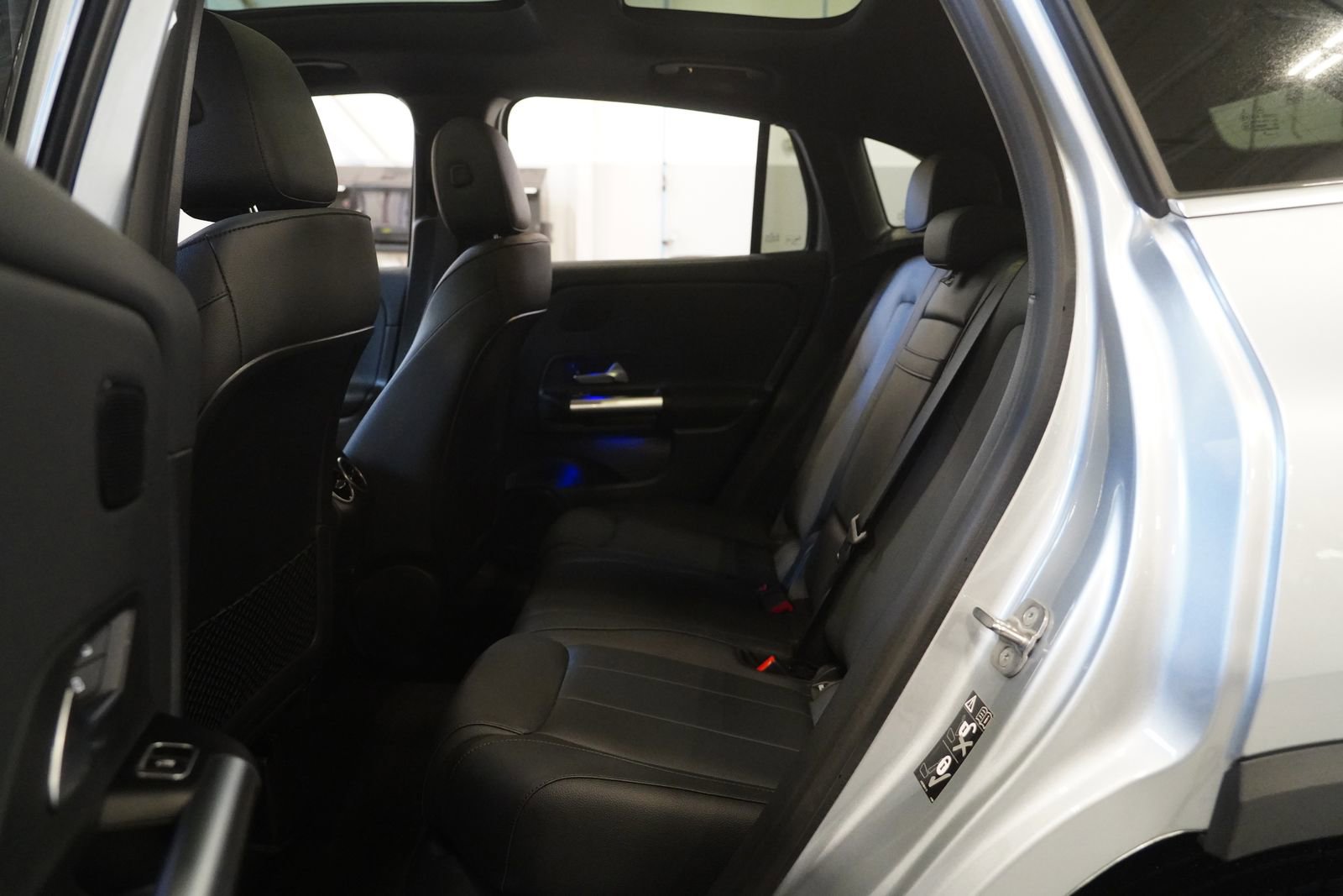 Used 2025 Mercedes-Benz GLA 250 4MATIC image 14