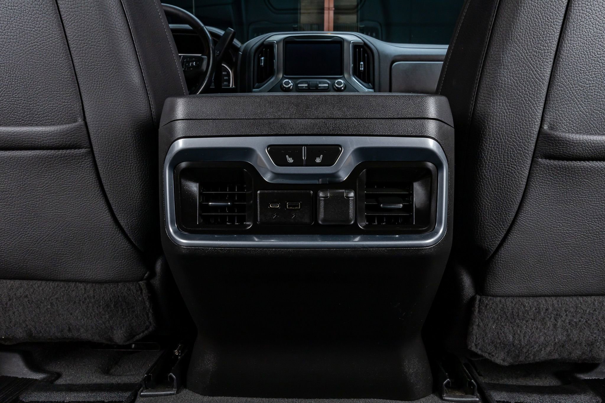 Used 2021 GMC Sierra 2500 Denali w/ Denali Ultimate Package image 32