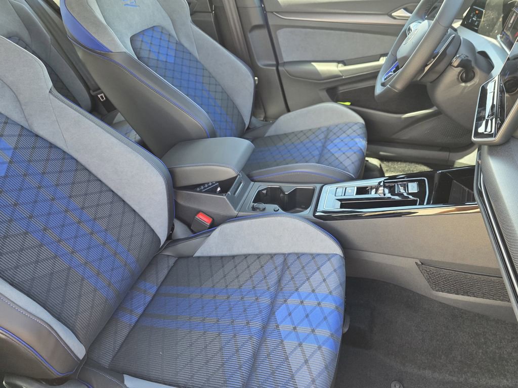 New 2026 Volkswagen Golf w/ Euro Style Package image 11