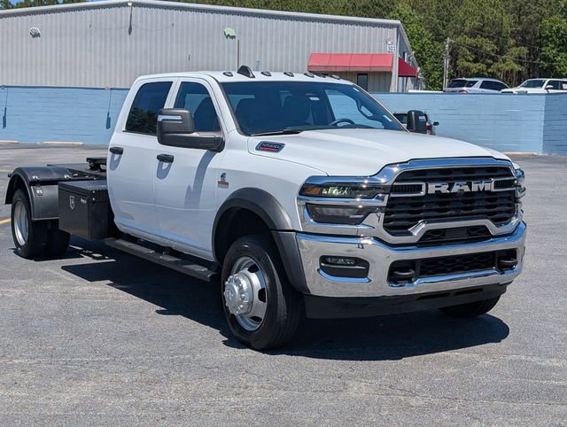 Used 2025 RAM 5500 Tradesman AWD/4WD image 2