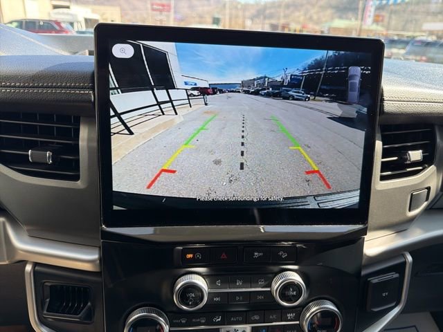 Used 2024 Ford Expedition Max XLT AWD/4WD image 25