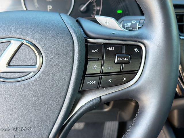 Used 2025 Lexus ES 300h w/ Premium Package FWD image 38