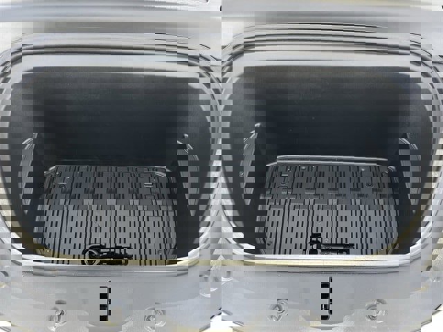 Used 2021 Tesla Model Y Long Range image 34