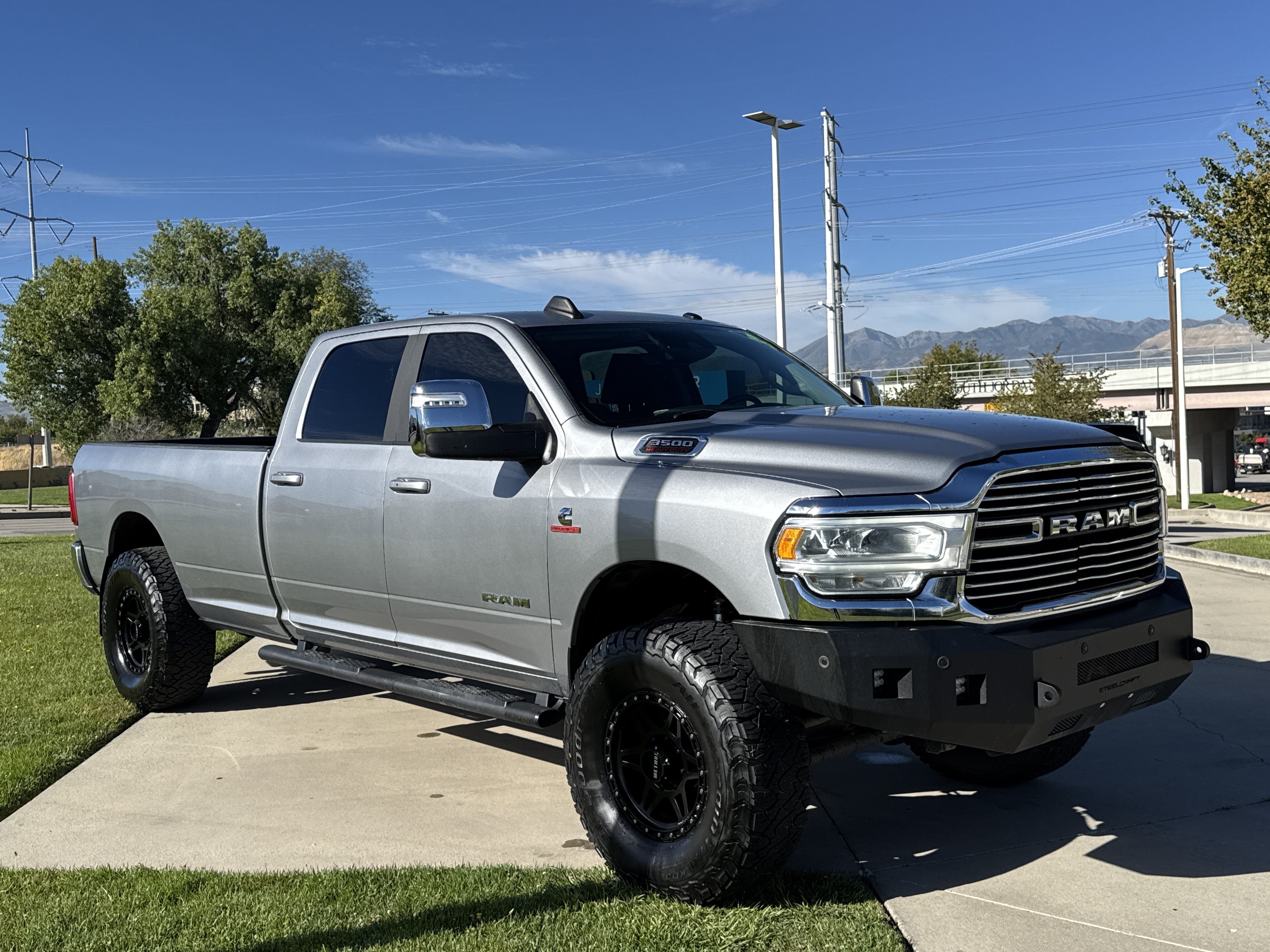 Used 2024 RAM 3500 Laramie w/ Safety Group AWD/4WD image 7