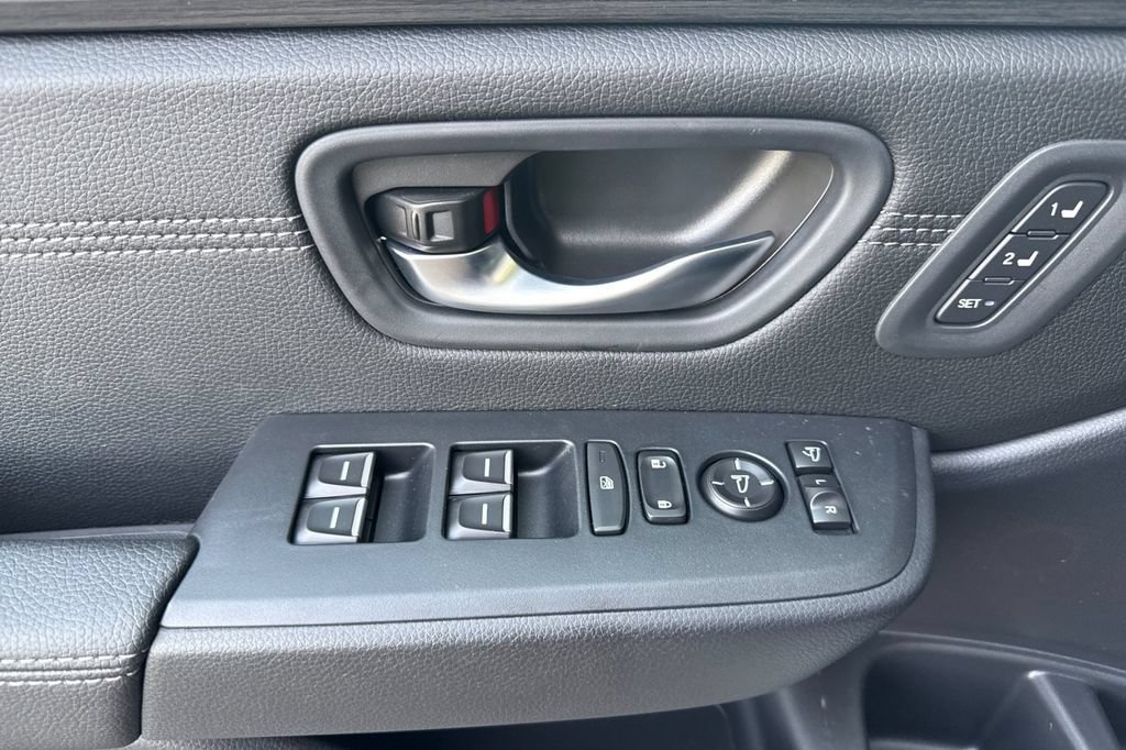 Used 2026 Honda Pilot image 5