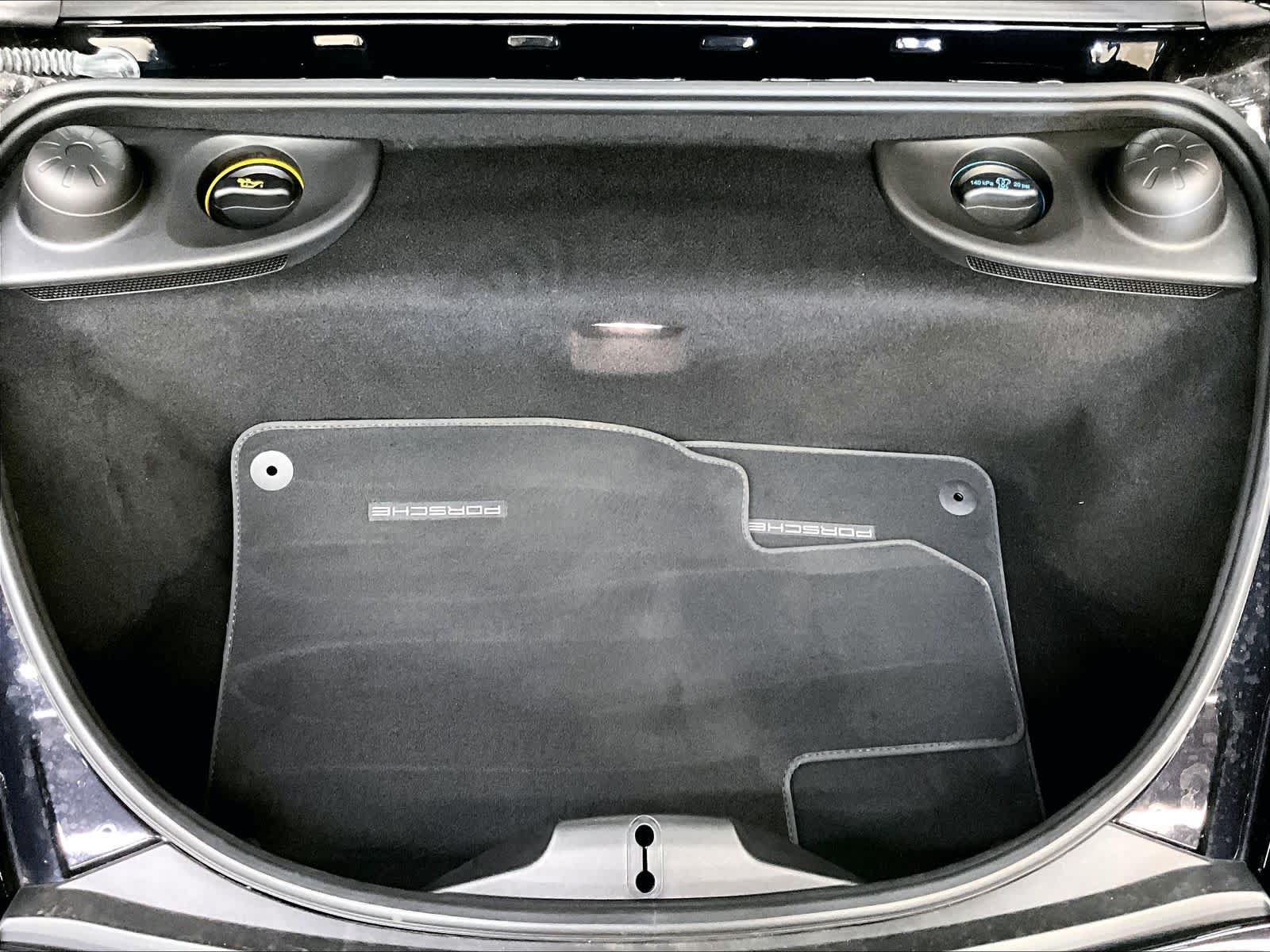 Used 2024 Porsche 718 Boxster RWD image 32