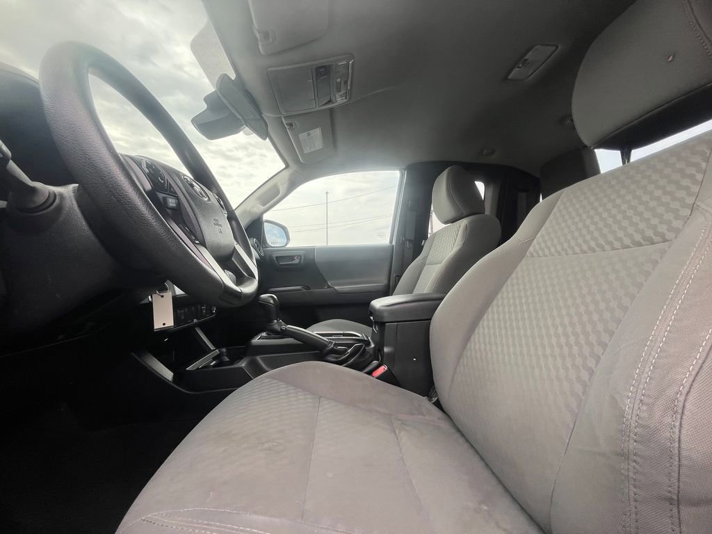Used 2021 Toyota Tacoma SR image 11