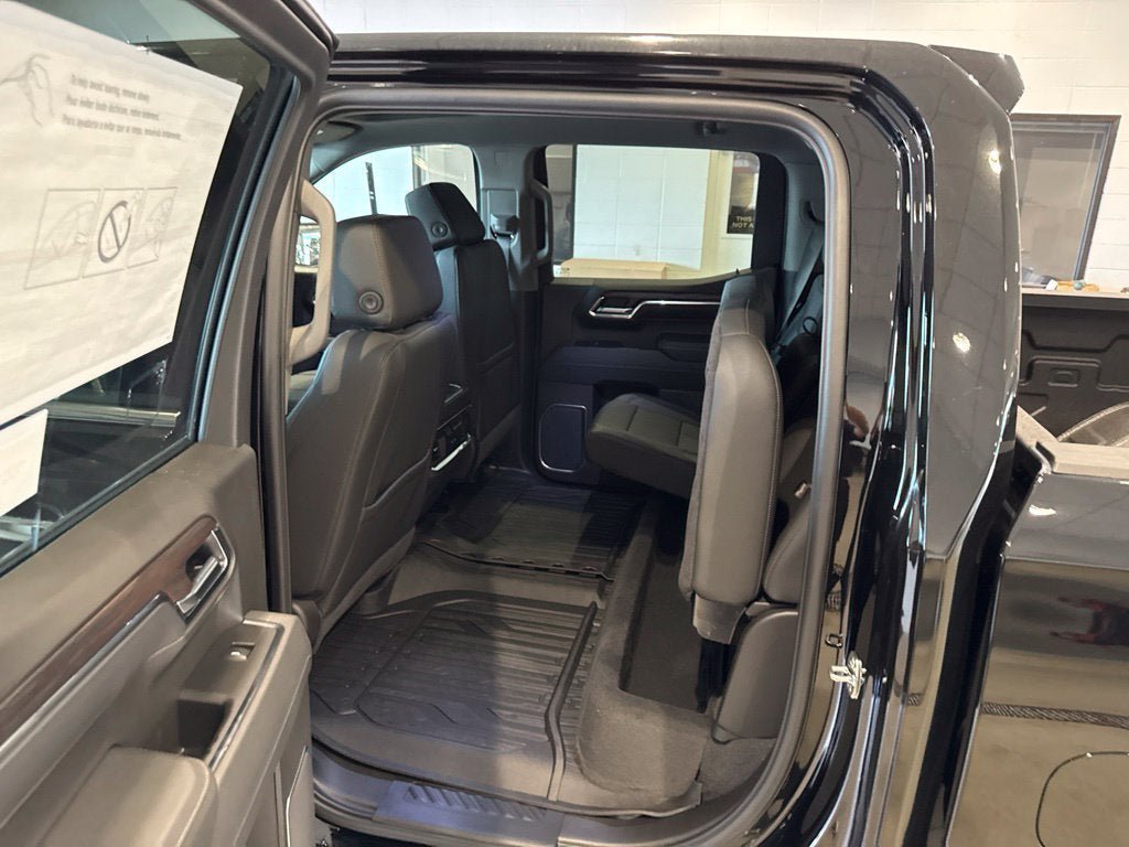 New 2026 GMC Sierra 1500 SLT w/ SLT Premium Plus Package AWD/4WD image 22