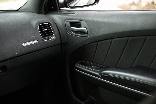 Used 2023 Dodge Charger SXT image 27