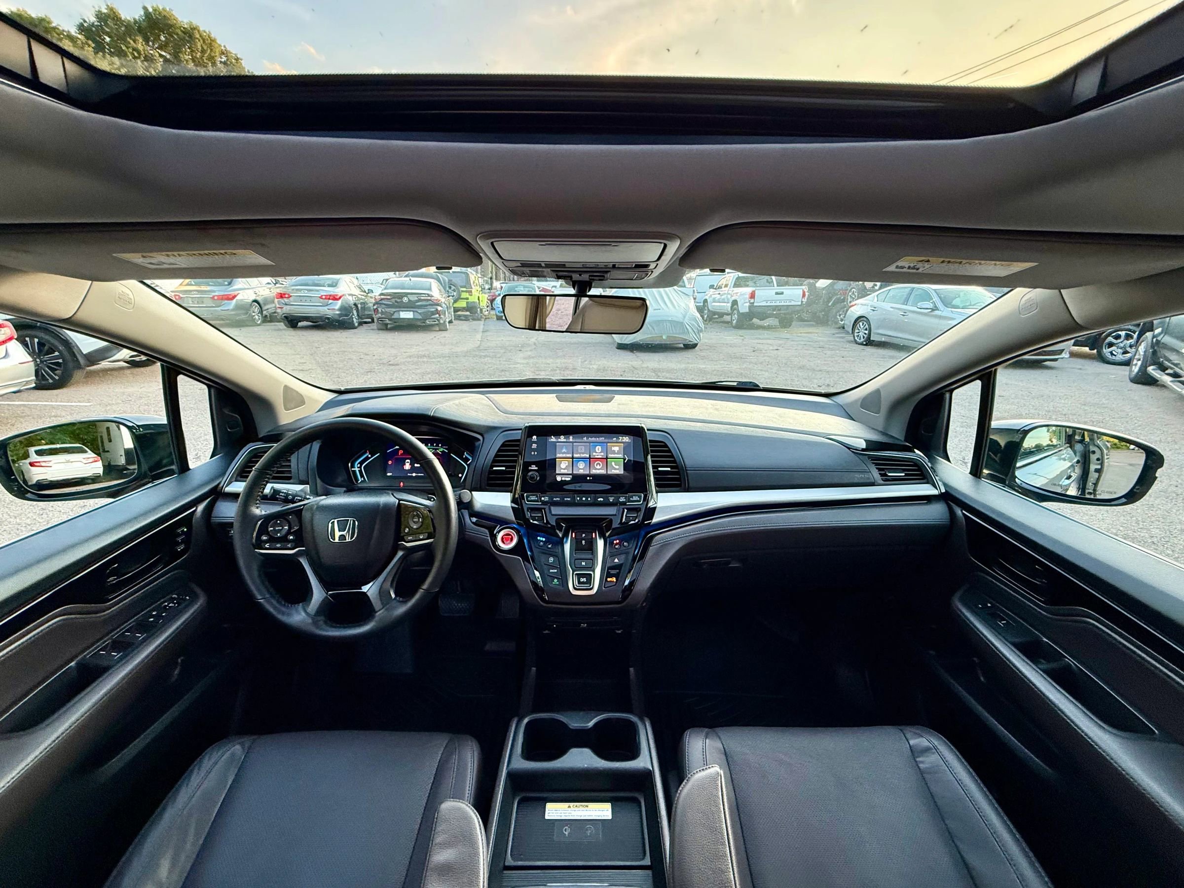 Used 2020 Honda Odyssey Elite image 16
