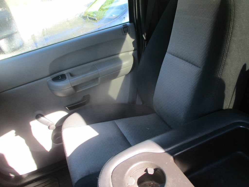 Used 2008 GMC Sierra 1500 W/T w/ Work Truck Preferred Package RWD image 12