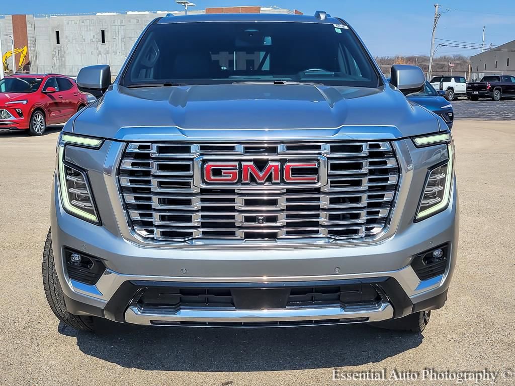 Used 2025 GMC Yukon Denali image 4