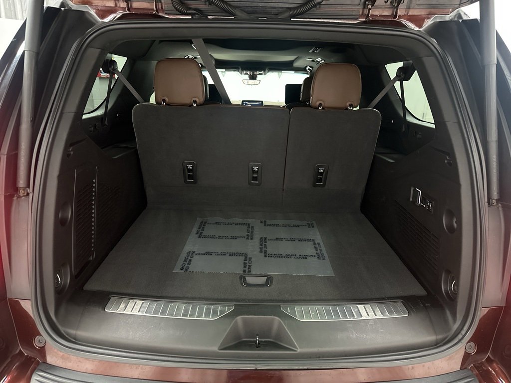 Used 2023 Chevrolet Suburban High Country image 44