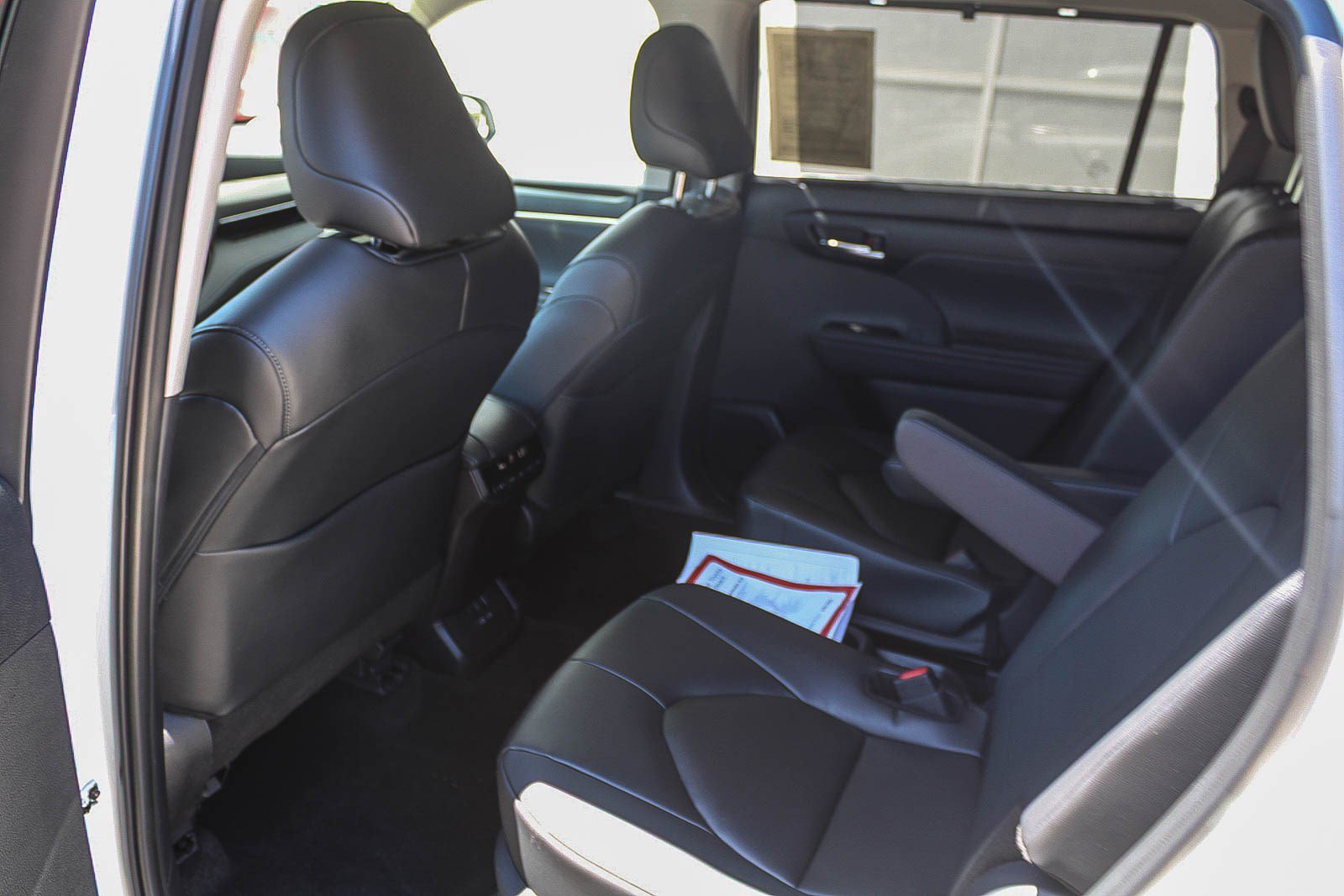 Certified 2026 Toyota Highlander XLE AWD/4WD image 20