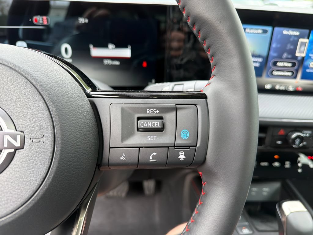 New 2026 Nissan Kicks SR w/ SR Premium Package FWD image 22