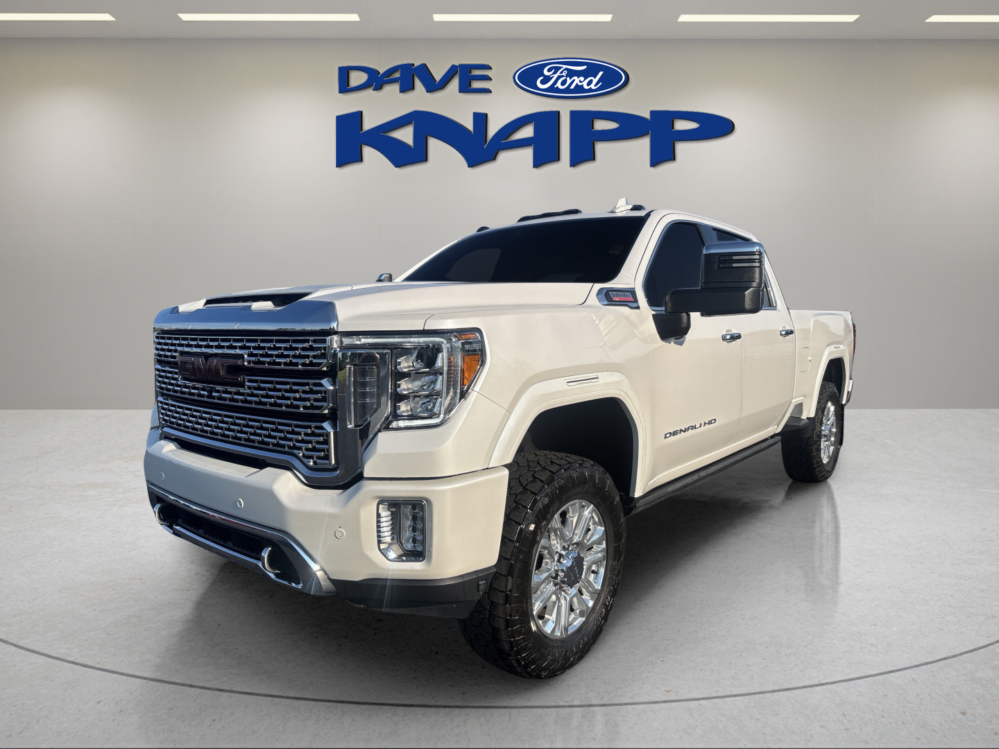 Used 2022 GMC Sierra 2500 Denali w/ Denali Ultimate Package AWD/4WD image 3