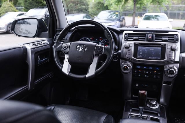 Used 2018 Toyota 4Runner Limited AWD/4WD image 21