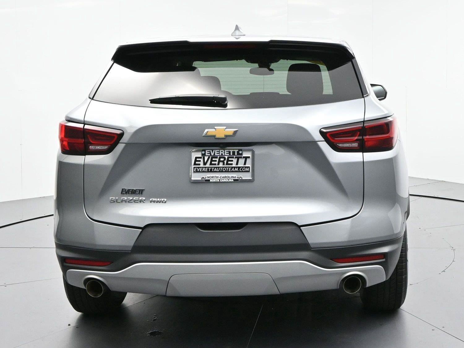 Used 2025 Chevrolet Blazer LT AWD/4WD image 6