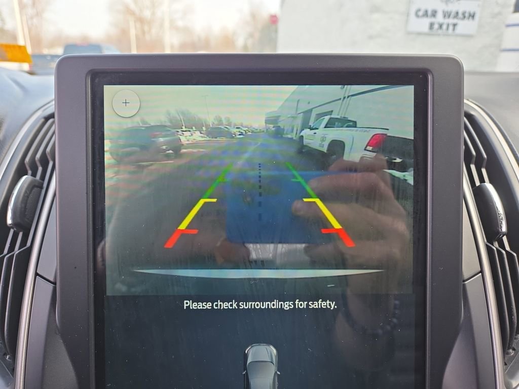 Used 2023 Ford Edge SEL image 22