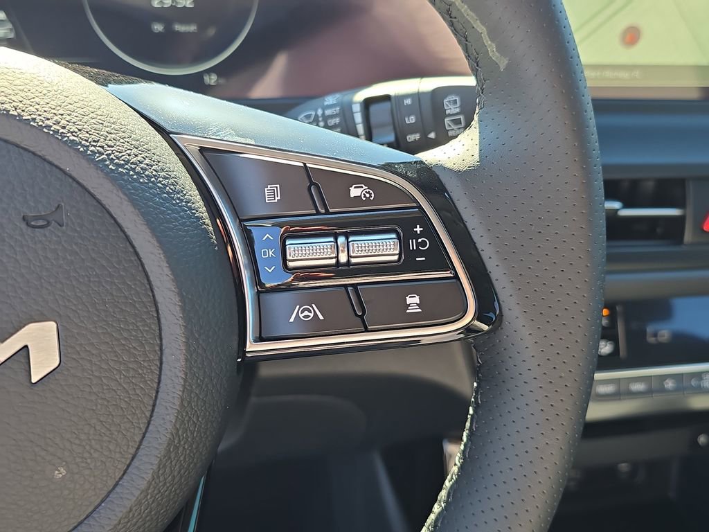 New 2026 Kia Seltos SX image 35