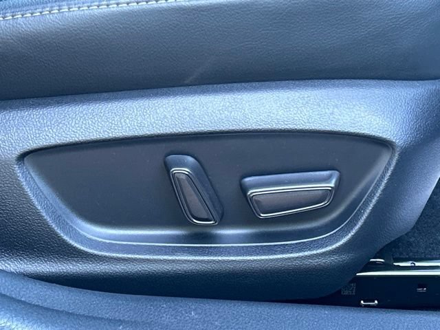 Certified 2022 Toyota Camry XSE FWD image 37