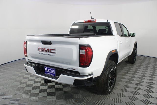 New 2026 GMC Canyon AT4 w/ Off-Road Front Bumper Package image 23