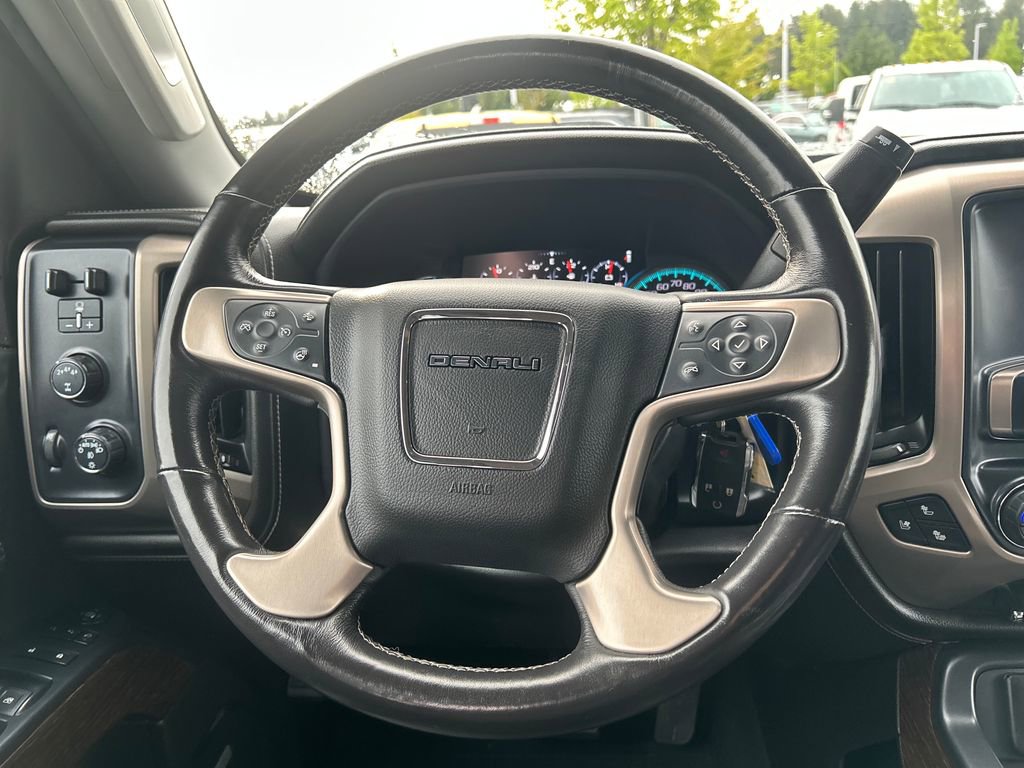 Used 2018 GMC Sierra 2500 Denali w/ Duramax Plus Package AWD/4WD image 22