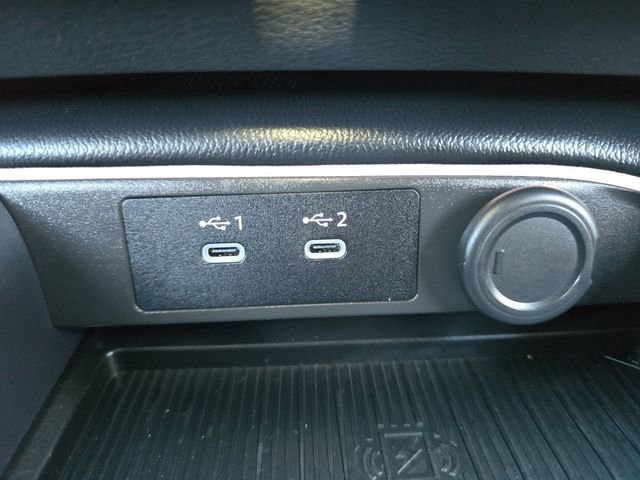 New 2026 Nissan Sentra SV w/ SV Convenience Package FWD image 6