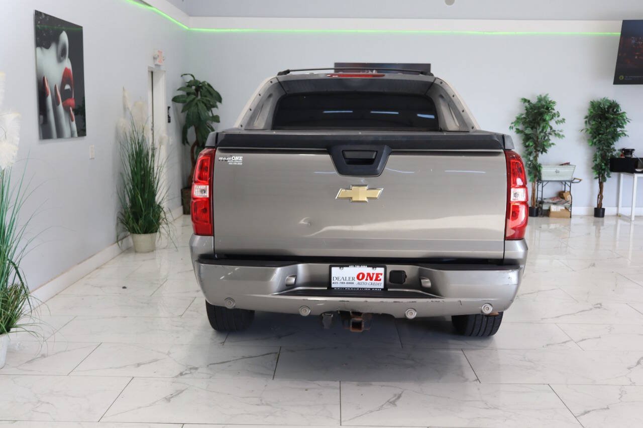 Used 2007 Chevrolet Avalanche LT w/ LT Preferred Equipment Group AWD/4WD image 4