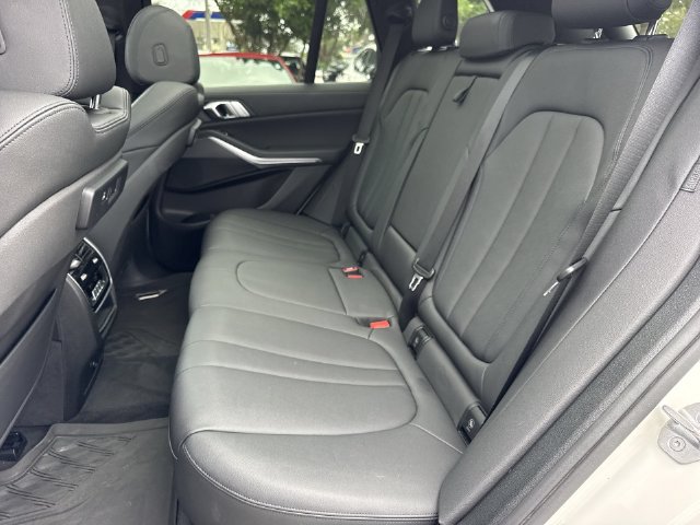 Used 2019 BMW X5 xDrive40i w/ Convenience Package AWD/4WD image 23