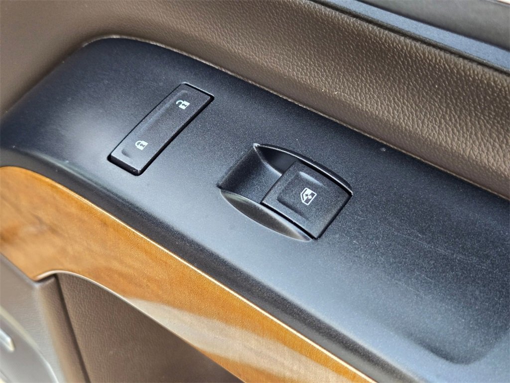 Used 2017 Chevrolet Silverado 1500 LTZ w/ LTZ Plus Package image 28