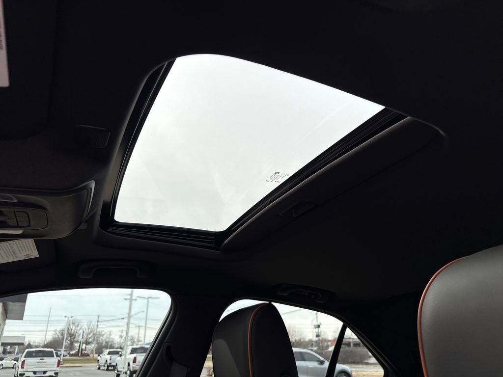 Certified 2024 Cadillac CT4 Sport w/ LPO, ONYX Package image 20