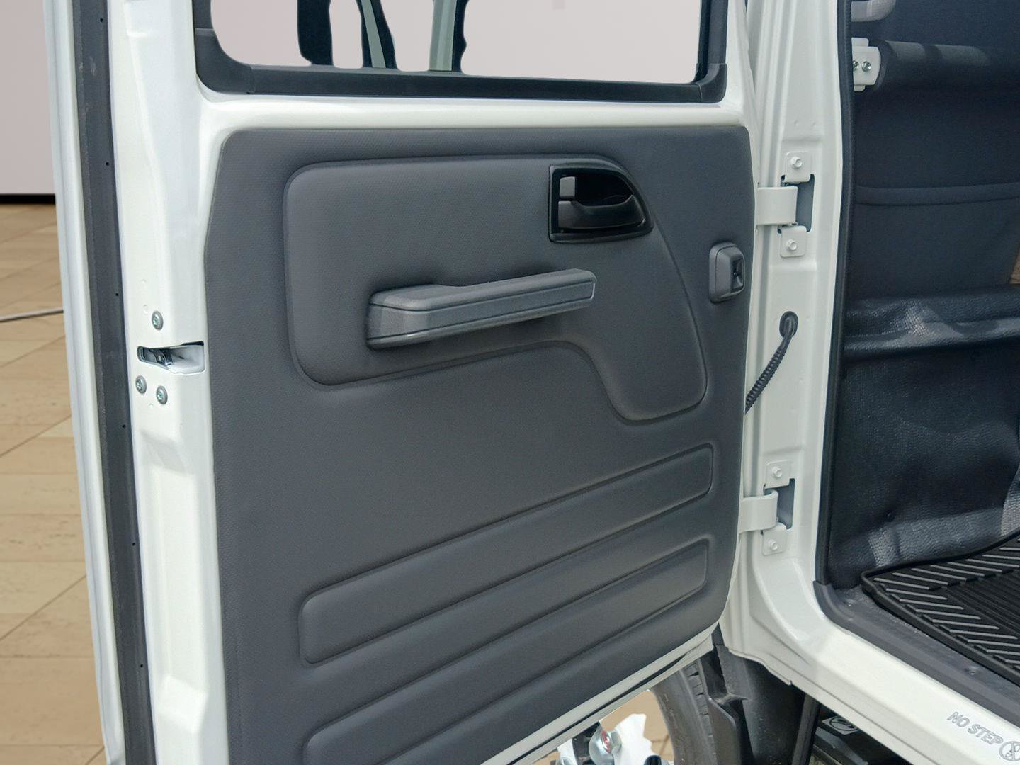 New 2027 Chevrolet Low Cab Forward RWD image 29
