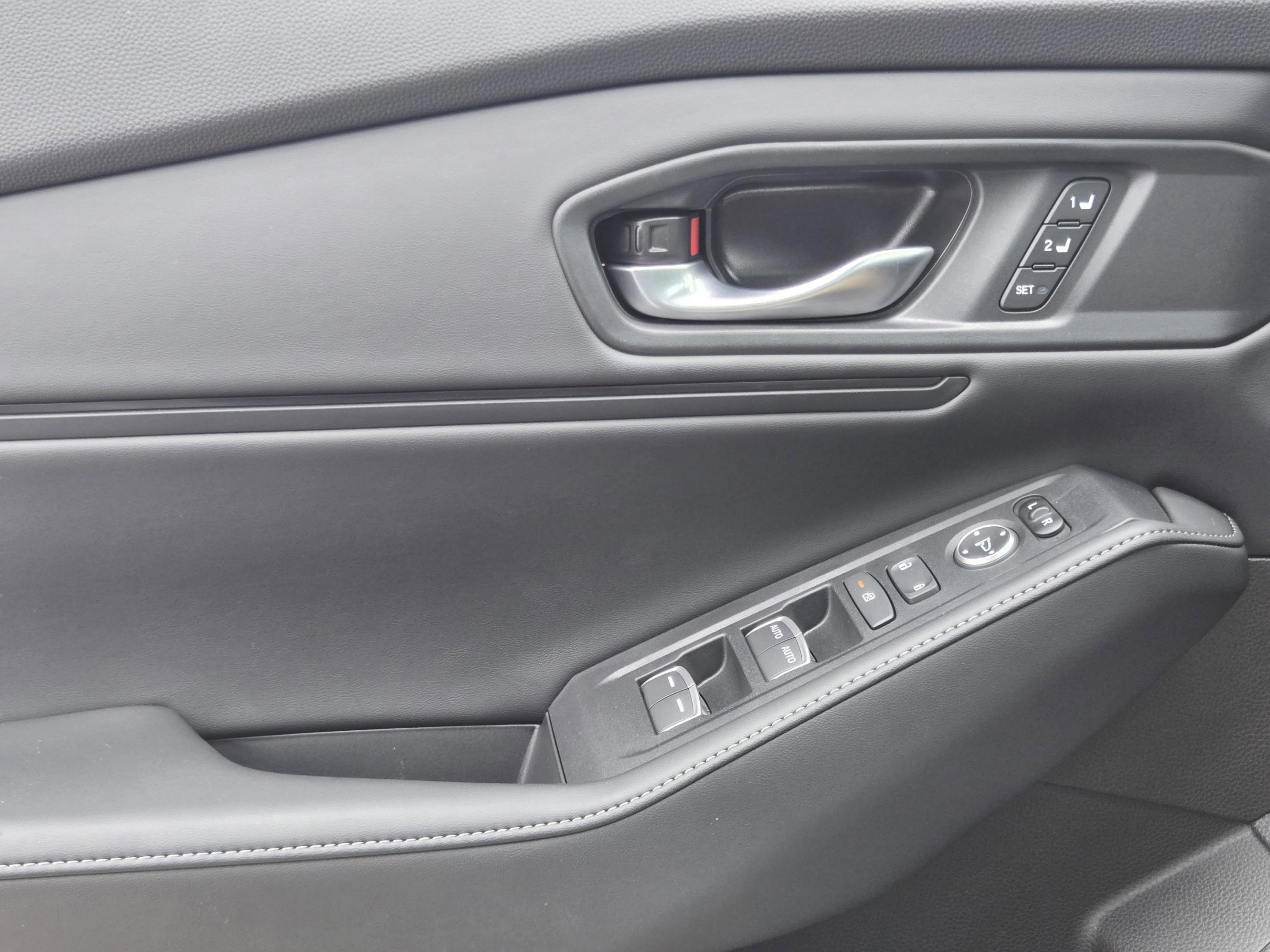 Certified 2025 Honda Accord Sport image 18